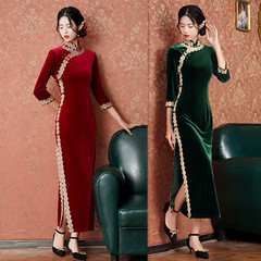 Velvet lace long sleeve qipao 2023 autumn/winter new retro modified Chinese style middle-aged and elderly qipao dress