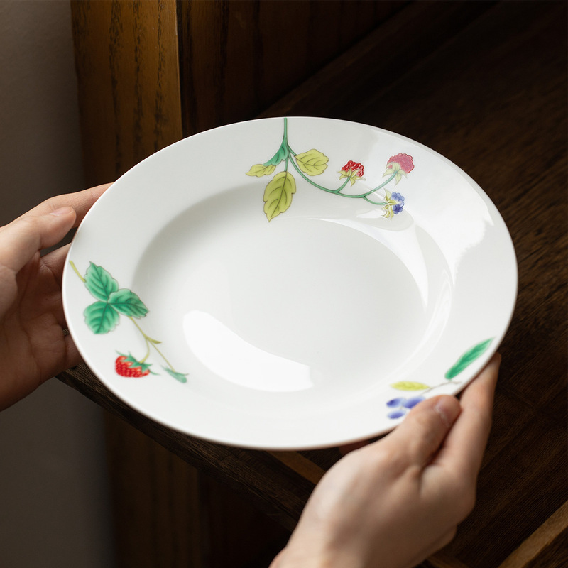 Japanese Imported White Porcelain Tableware Cute Strawberry Plate Household Breakfast Plate Soup Plate Deep Dish Plate Pasta Plate Curry Rice Plate