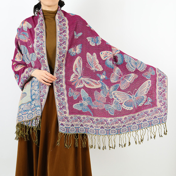 Retro ethnic long cloak with tassels to go out