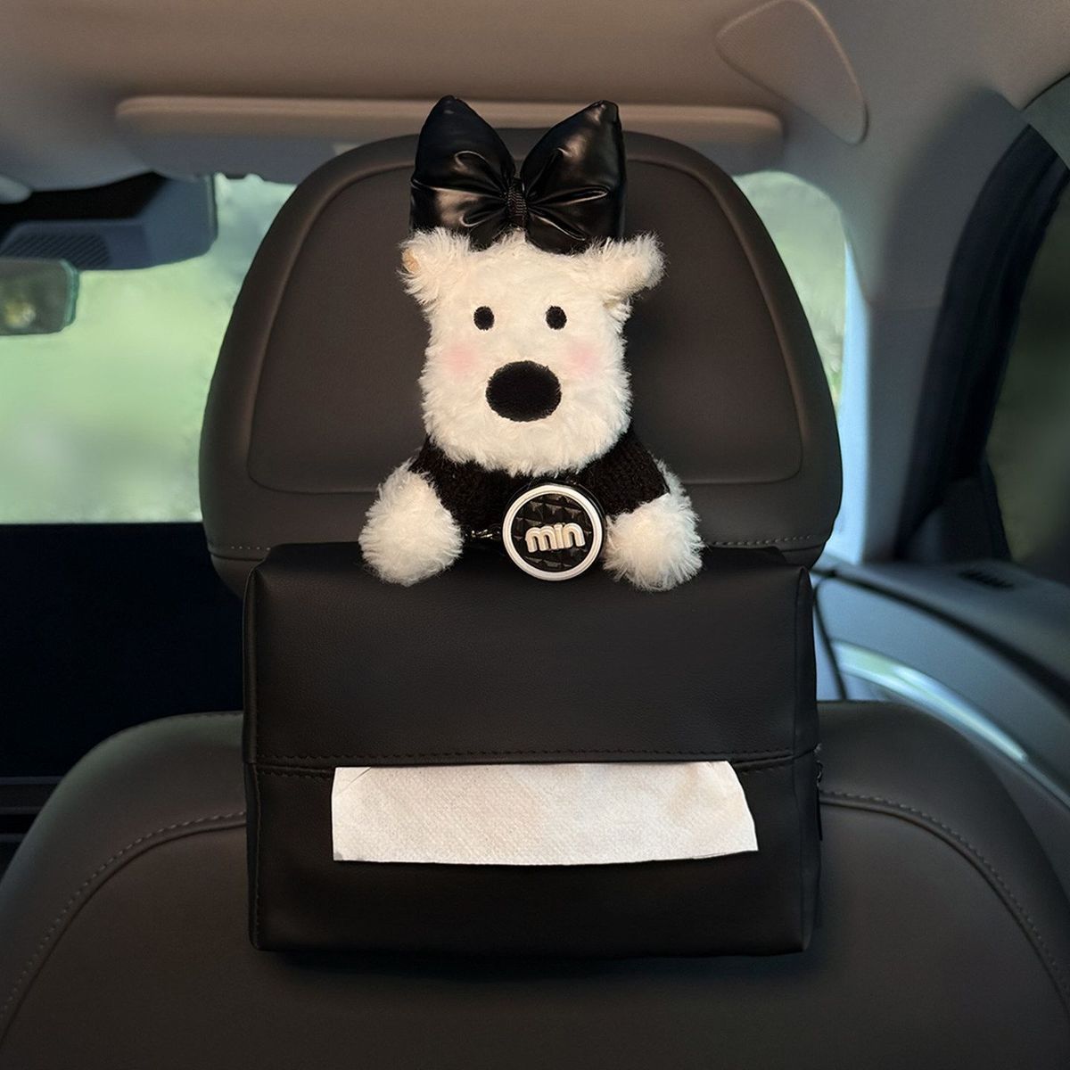2026 New Cute West Highland Car Tissue Box, Hanging Headrest Holder for Rear Seat, High-end Style for Women