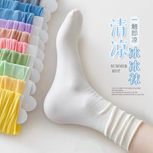 �m��Ů�ļ���������m���Z�q��ɫ��ϵ�Ѷ��m�ǹ�ɫ�ٴ���Ͳ�m���l