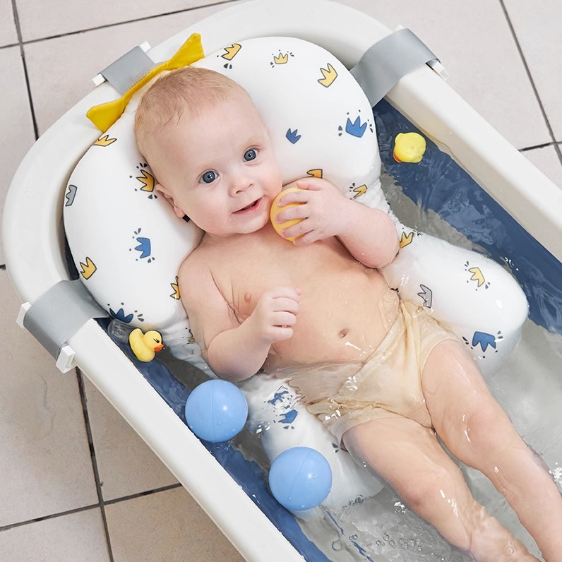 Infant Bathing Tray Infant Bath Sponge Floating Bath Pad Universal Bath Net Bag Sitting and Lying Baby Care Tool