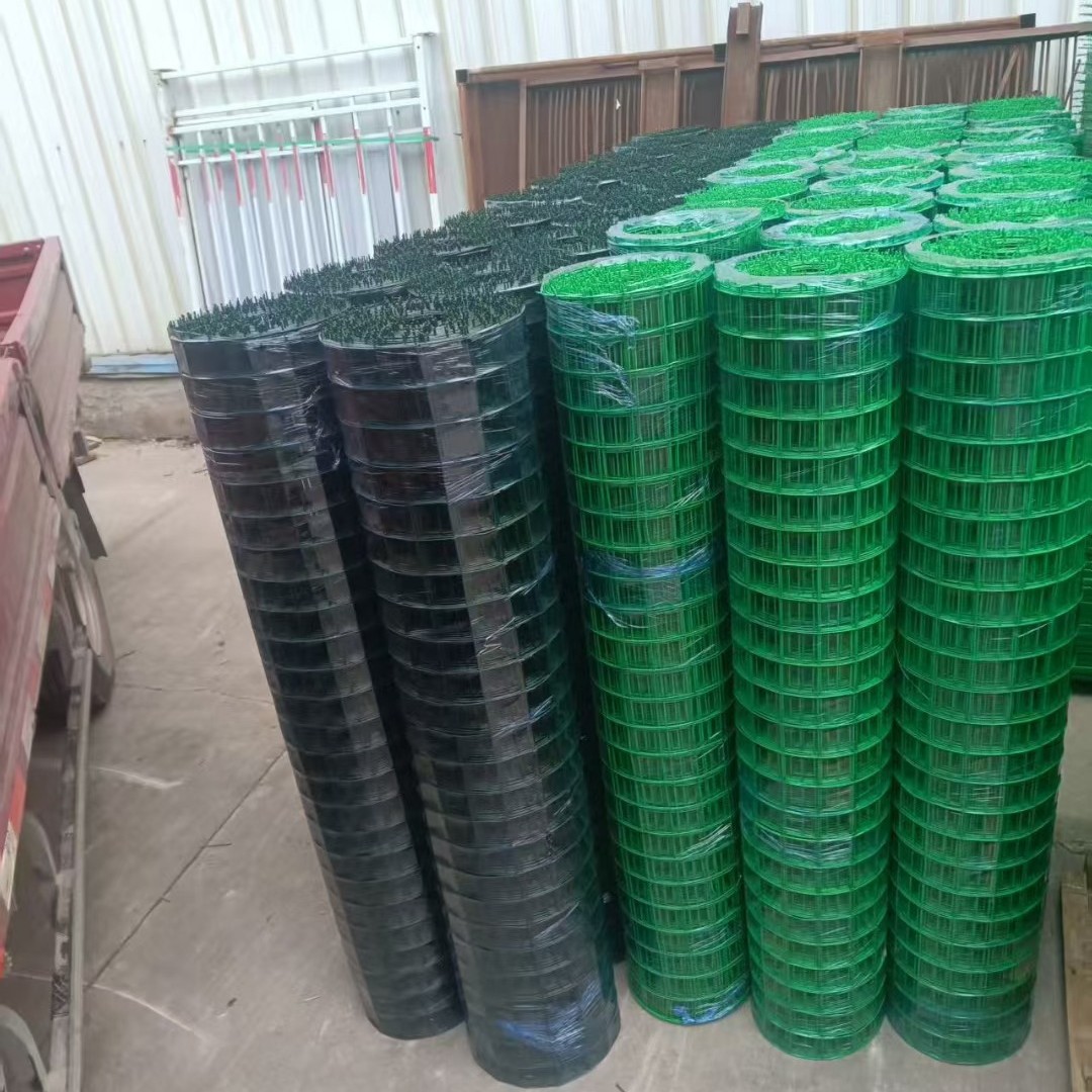 重庆钢丝网铁丝网养殖网养鸡网荷兰网绿色护栏围栏网厂家直销