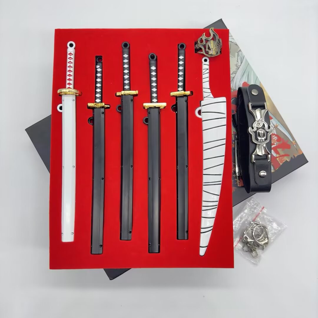 Bleach Kurosaki Ichigo Metal Açar Sallanan və Pendant Dəsti