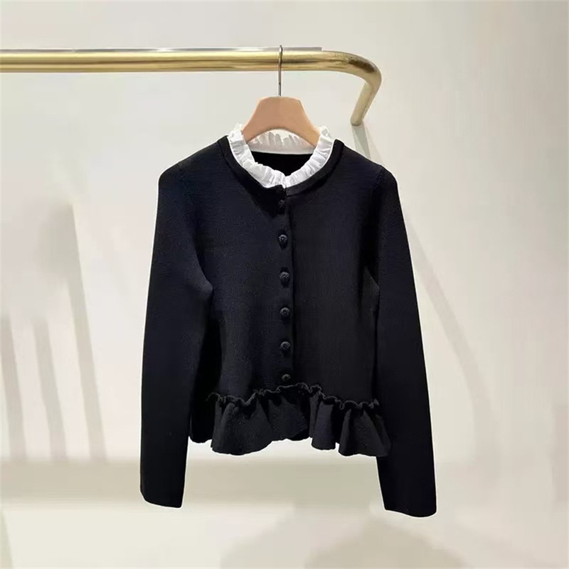 French-Style Niche 2026 Early Spring Lace Collar Patchwork Waist-Cinching Playful Ruffle Button-Up Knit Cardigan for Women French-Style Niche 2026 Early Spring Lace Collar Patchwork Waist-Cinching Playful Ruffle Button-Up Knit Cardigan for Women