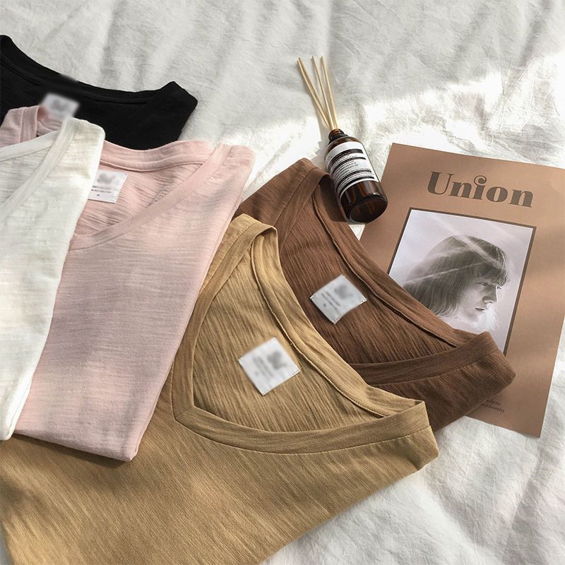 Cotton bamboo T-shirt, base trend shirt, 2023, V-neckline, oversize