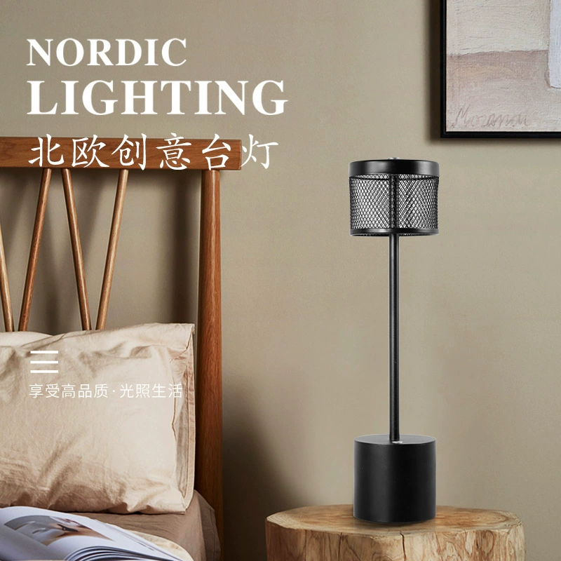 Креативная светодиодная прикроватная настольная лампа, студенческое общежитие, чтение, защитная лампа для глаз, зарядка, бар, ресторан, атмосфера, маленькая настольная лампа