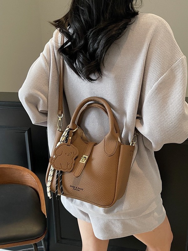 Nicho coreano bolso de cesta de verduras de mano mujer 2025 comercio exterior nueva moda bolso de cubo de moda bolso de hombro universal