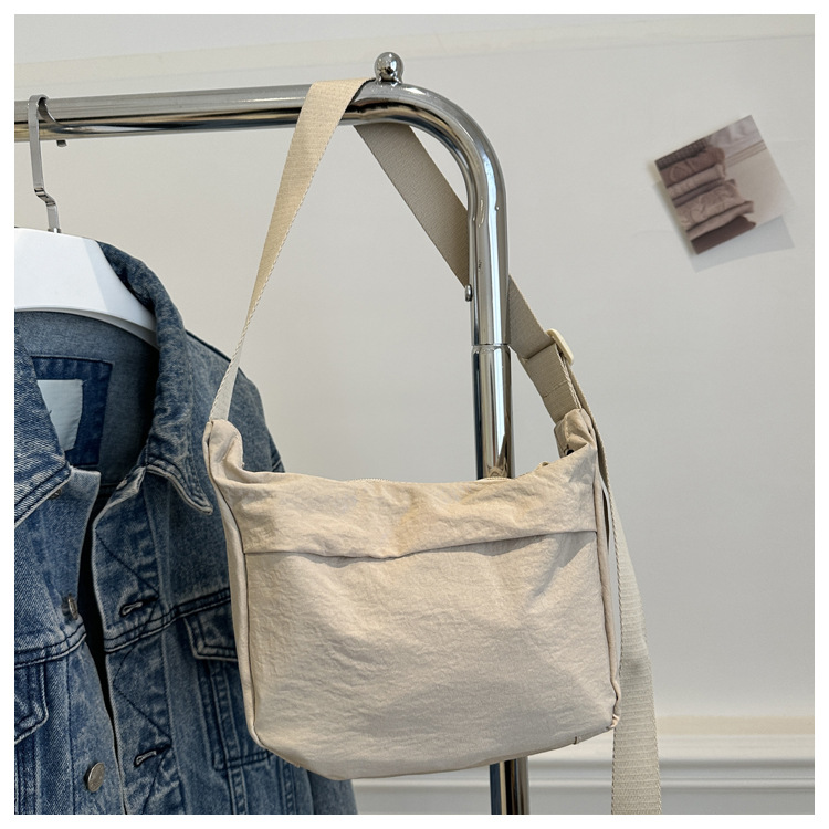 Internet celebridad personalizada moda simple especial todo partido bolsa de color sólido bolso de las mujeres diario casual moda crossbody bolso de hombro