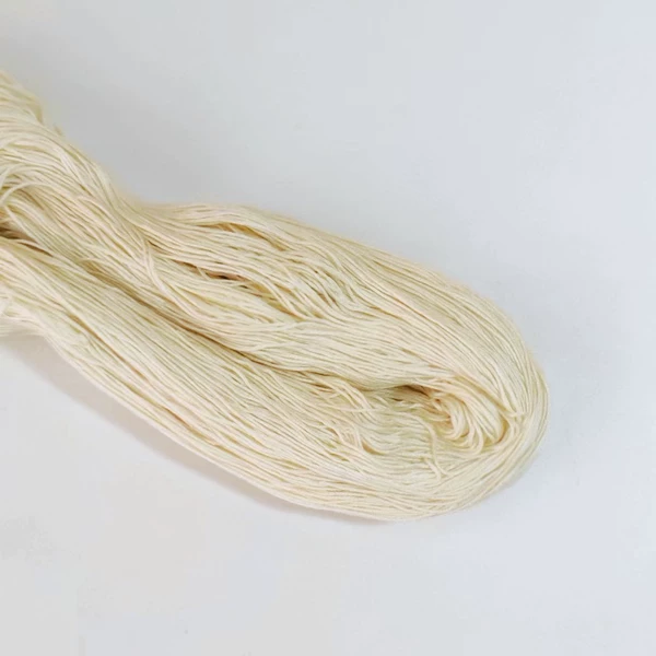 Beige, 800meter