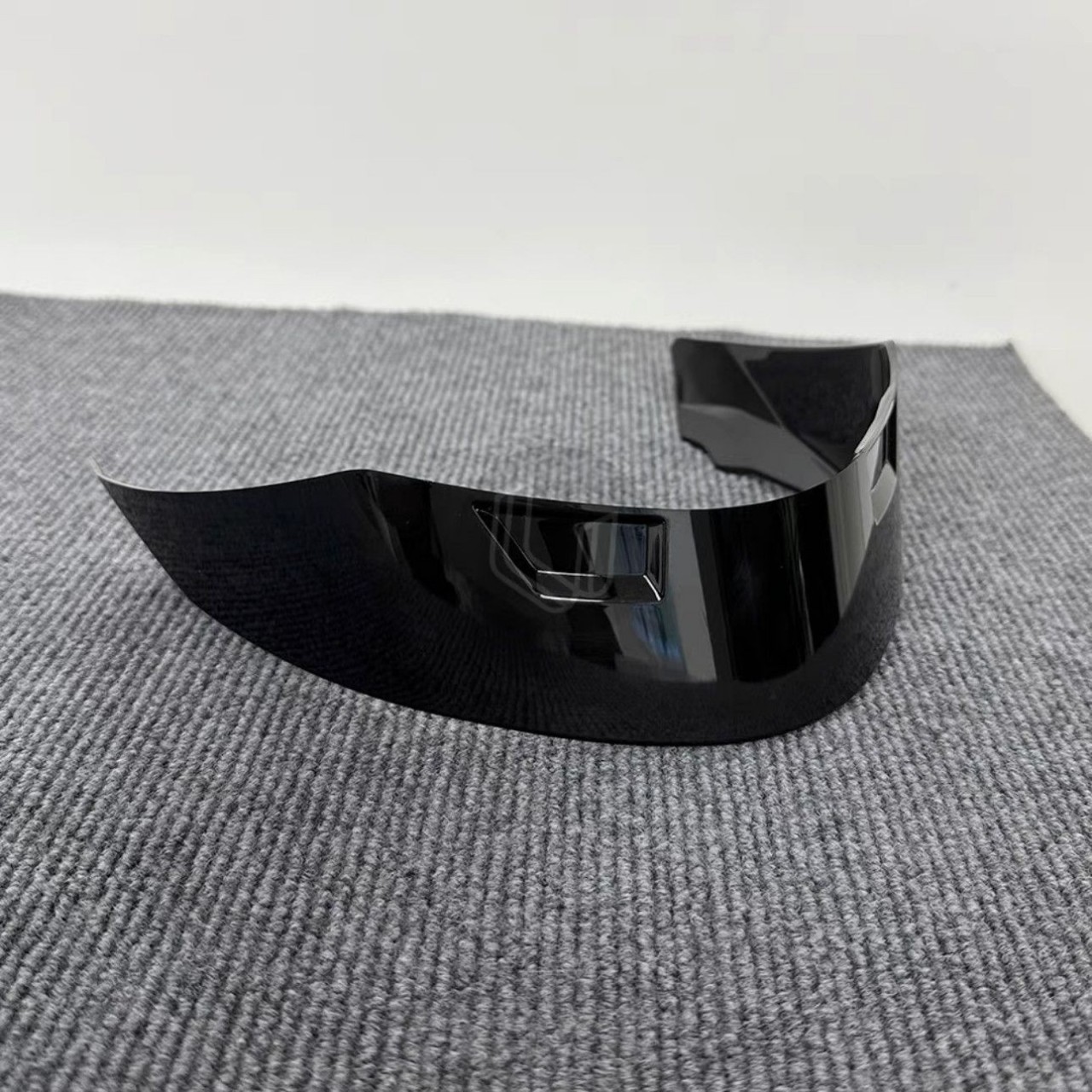 Suitable for Z8 Helmet Modification with Large Rear Wing, Motorcycle Parts Factory Direct Shipping