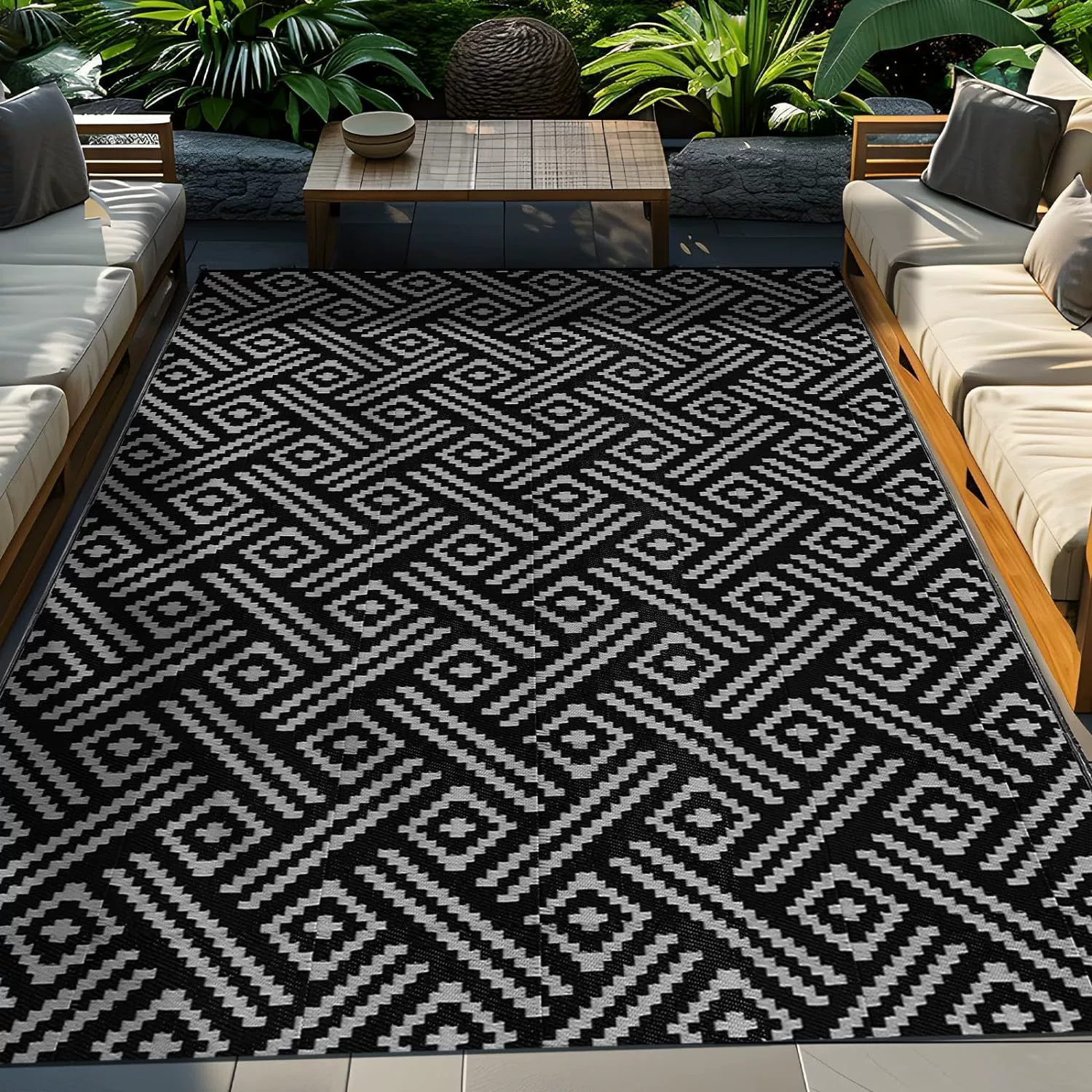Wear-resistant beach carpet for camping, boho style