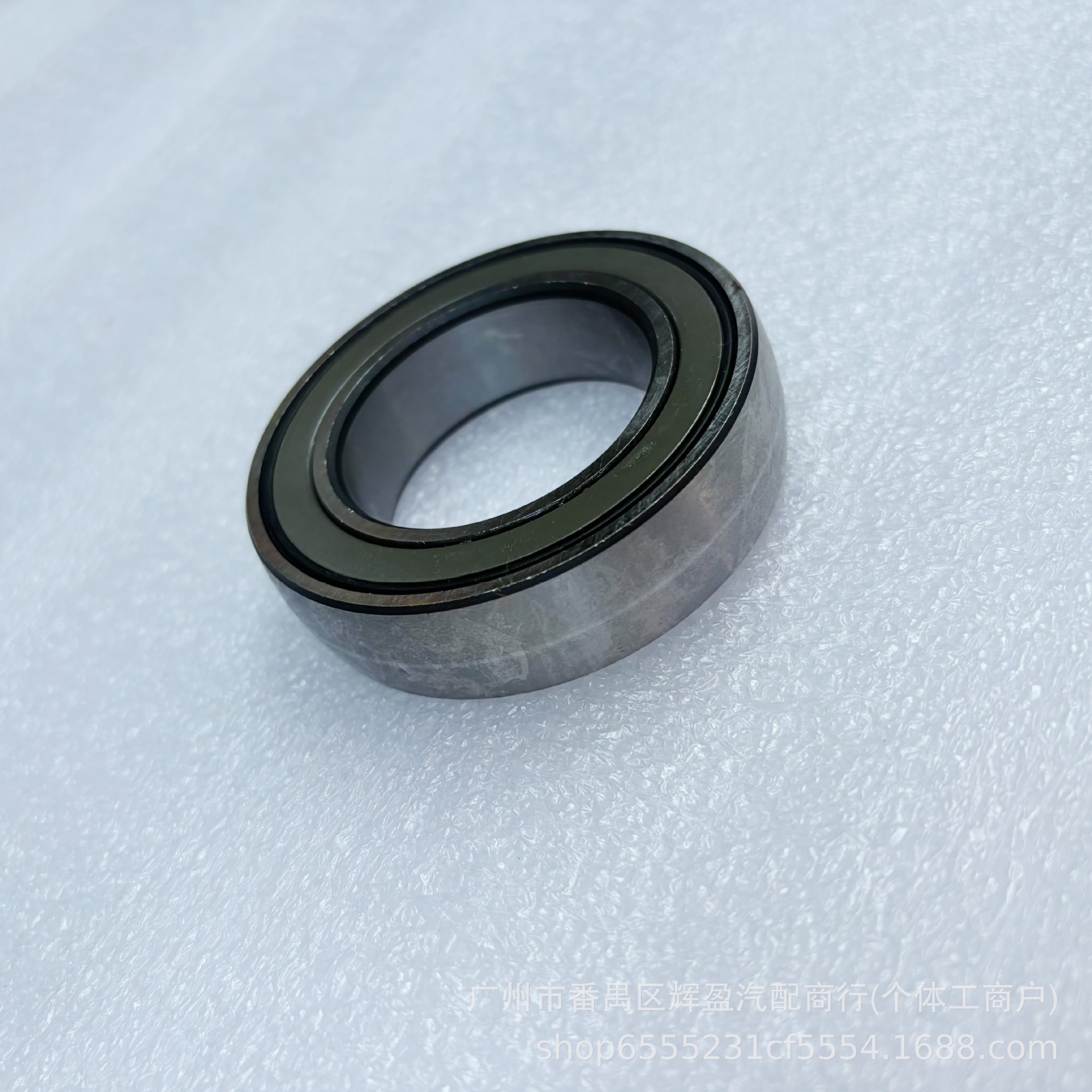 6G913C083AA is suitable for the right front half-shaft bridge bearing of the Land Rover Freelander 2, Range Rover Evoque, and Discovery Sport