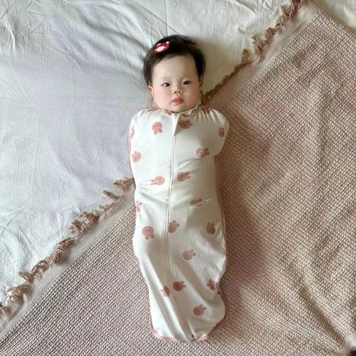New Korean-style surrender-style baby sleeping bag, newborn anti-jump sleeping bag, baby safety pajamas