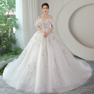 Off-Shoulder Main Wedding Dress for Brides 2025 New Style Women's Long Train French Heavy Craftsmanship Court Style Arm-Covering Plus Size
