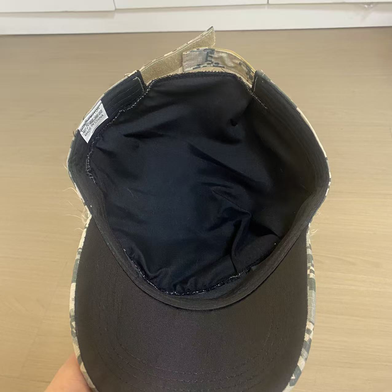 Hip-hop Baseball Cap With Synthetic Wig, Digital Camouflage Pattern_voghion.com