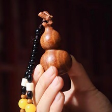 沉香龙头葫芦手把件富森红土麻丝沉香雕刻随身素面葫芦