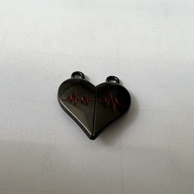 Nuevo amor transfronterizo ECG pareja collar simple nicho diseño imán colgante joyería original al por mayor