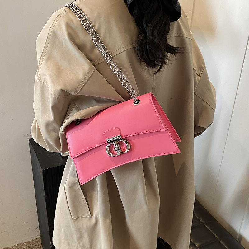 Bolso debajo de la axila para mujeres 2024 verano nuevo estilo de moda versátil bolso cuadrado pequeño nicho coreano de alta calidad bolso de moda