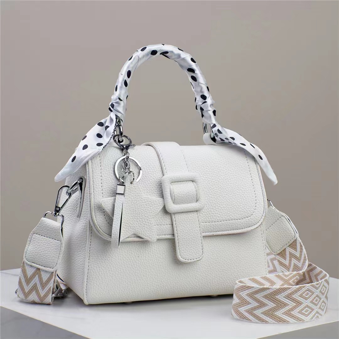 Bolso crossover femenino 2024 nuevo bolso de mensajero de un solo hombro de moda verano textura todo-fósforo ligero bolso cuadrado pequeño bags