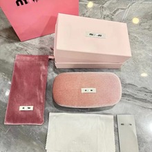 miu�����R�����b�߼�̫��R�Еr�к�ɫƷ�����R��glasses case