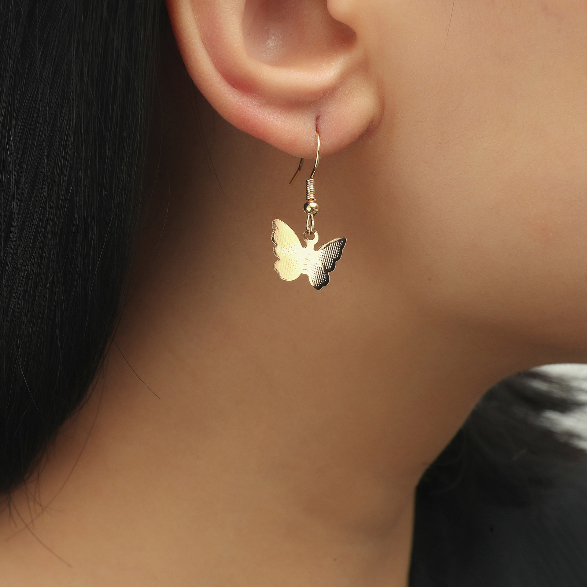 Fashion Small Three-dimensional Metal Butterfly Earrings display picture 1