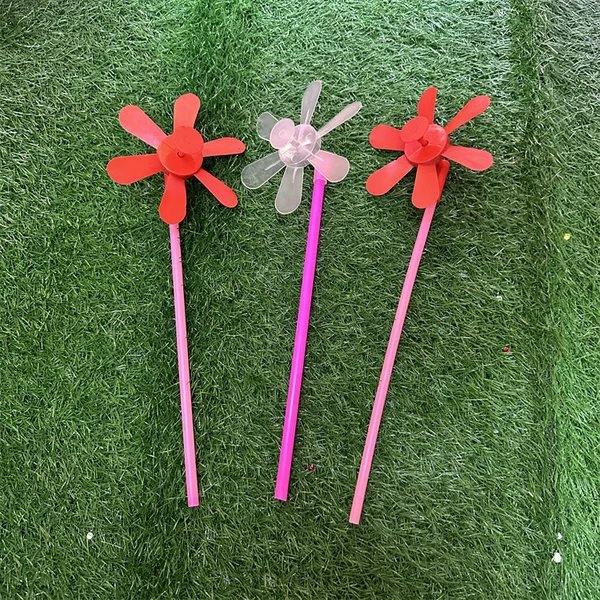Factory direct small windmill plastic rack six pieces can be pasted windmill small toy wind frame