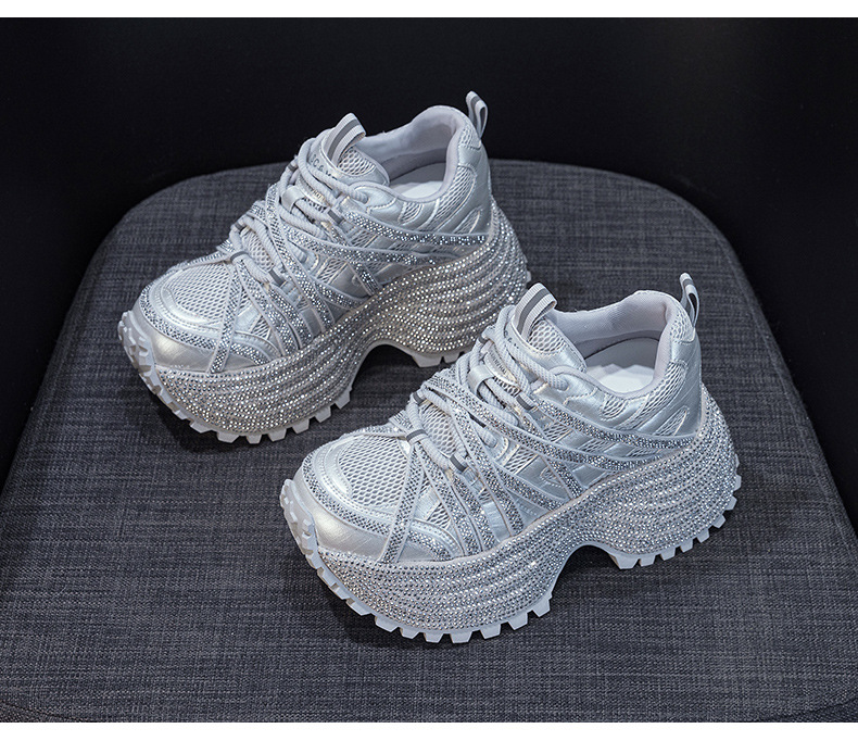 Giày sneaker nữ đế dày phong cách dad shoes, gót 5 cm, đính đá lấp lánh — Đỏ 5052, Xám 5052, Be 5052 chi tiết 29