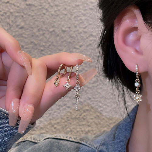 925 Silver Needle Light Luxury Niche Star Set Earrings Ear Buttons Women's Ins Fashion Versatile Temperament Ear Studs Ear Accessories