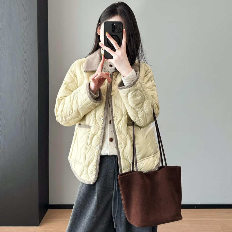 P31 Corduroy Lapel~Quilted Design Short Lightweight Warm 90 Duck down Jacket for Women 25 Autumn/Winter