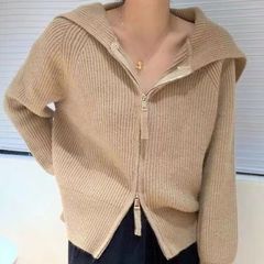 デザイン感のあるジッパーのカーディガンのセーターのコートの女性の秋冬の優しい風のニットのchiの外は底のシャツの上着を着ます。