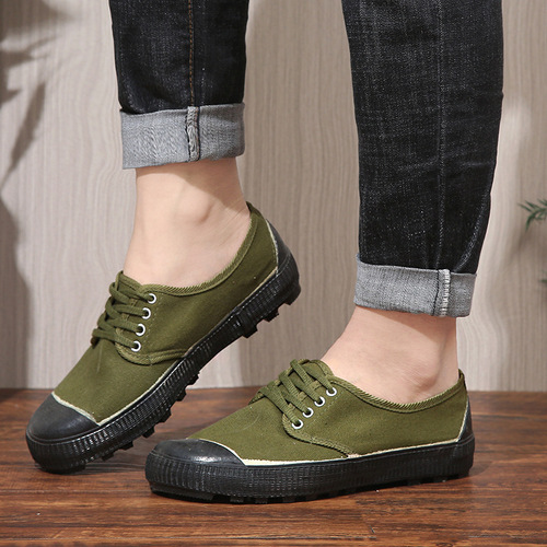 Direct selling farm shoes yellow sneakers water shoes liberation shoes rubber outsole wear-resistant outdoor farm work construction site shoes rubber shoes