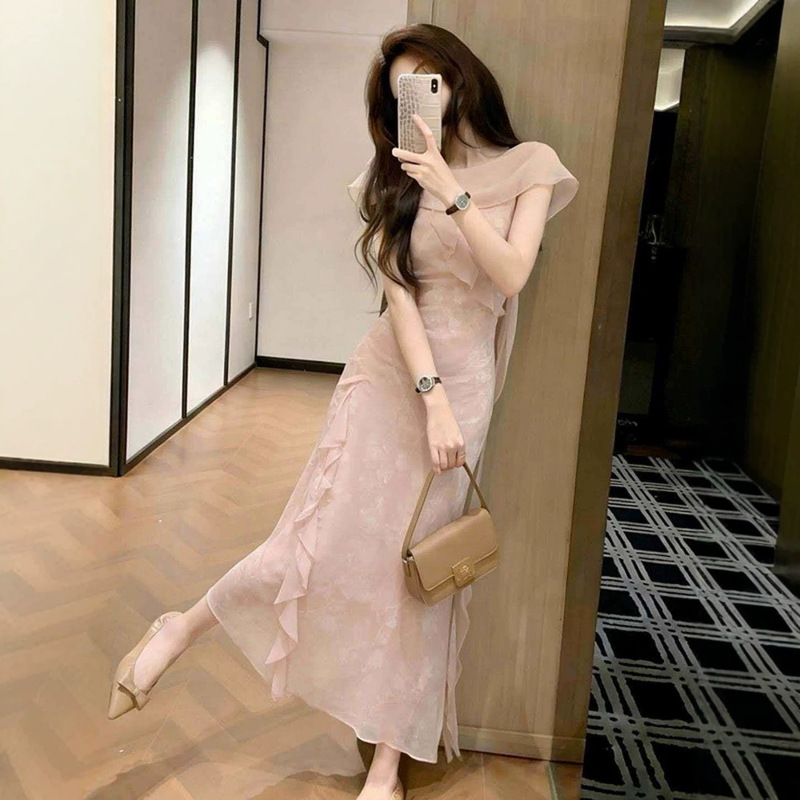 Gentle and Elegant Pink Ruffled Dress for Women, Summer Slim-Fit, Stylish, Age-Reducing, Waist-Cinching Long Dress