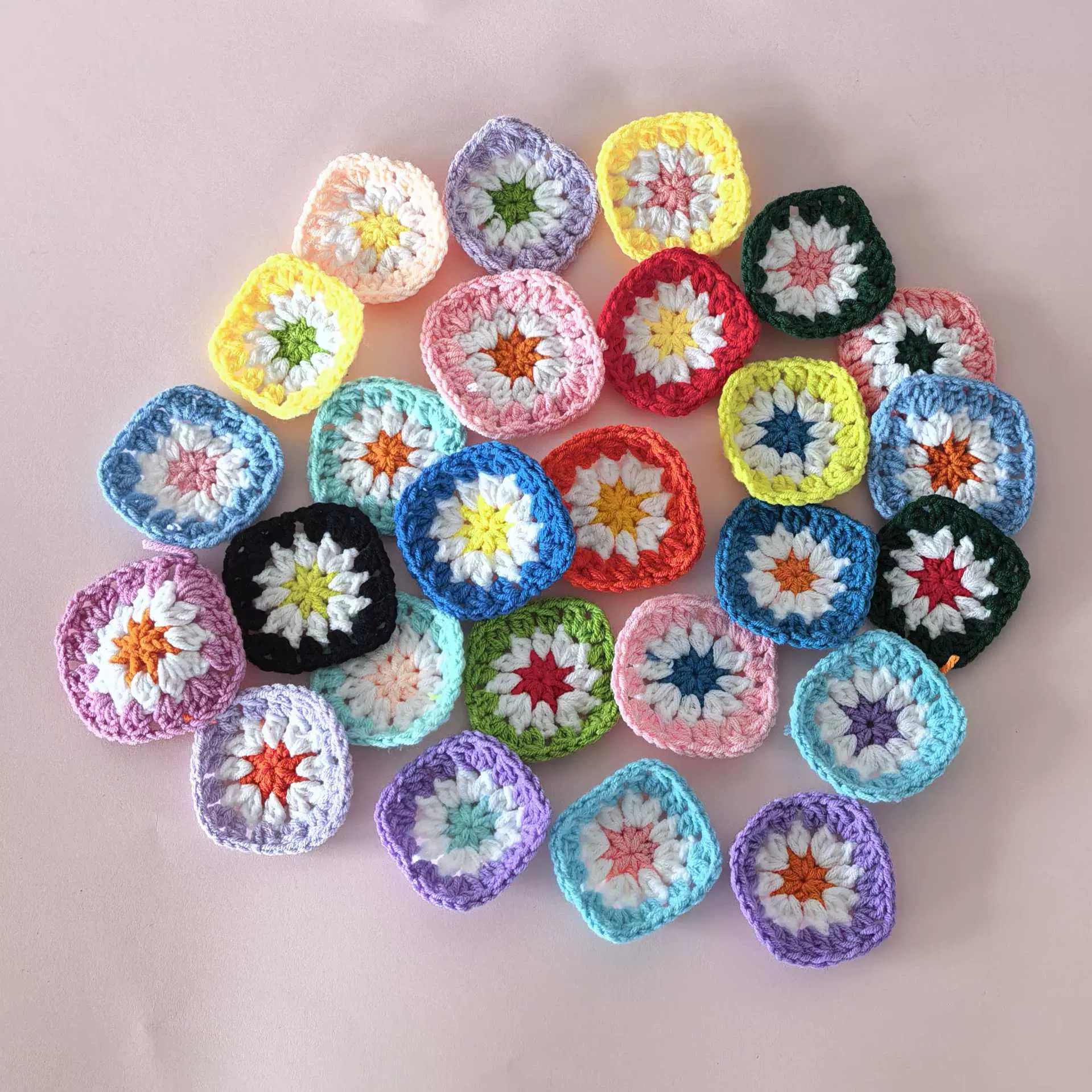 现货手钩毛线祖母格花片镂空手工勾花服饰辅料花片不同尺寸