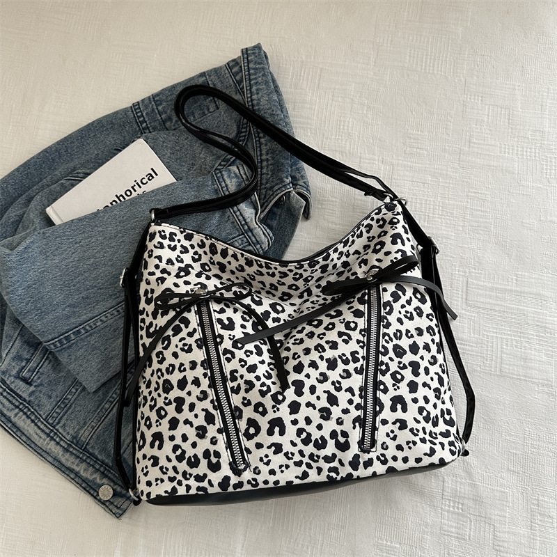 Tote para mujeres 2024 nueva mochila de viaje de gran capacidad, leopardo, mochila multifuncional, mochila de viaje ligera