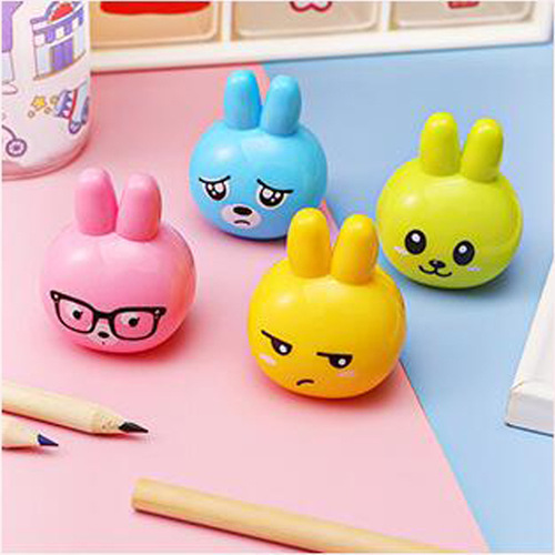 Cartoon animal tiger pencil sharpener cute puppy bunny mini pencil sharpener primary school student gift pencil sharpener wholesale