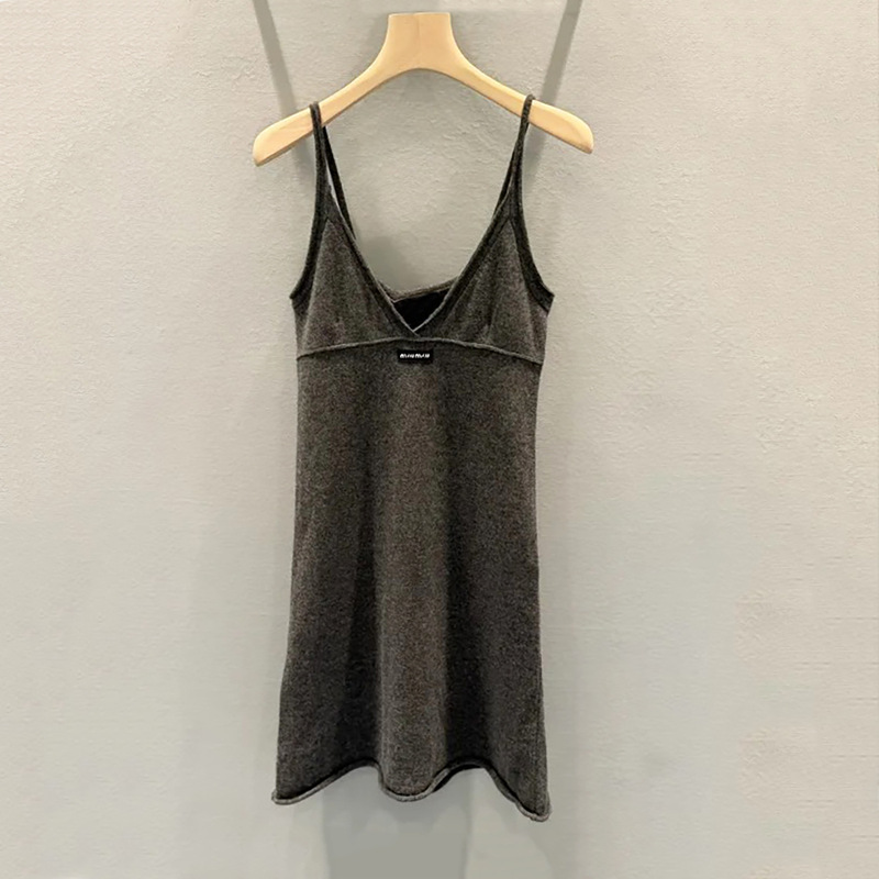 2025 Winter In-Stock Wool Blend Vintage Chanel-Style Deep V-Neck Sleeveless Sweater Dress with Waist Tie for Women