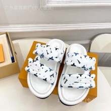 驴家厚底魔术2025夏季新款时尚休闲平底露趾一字拖鞋女外穿沙滩鞋