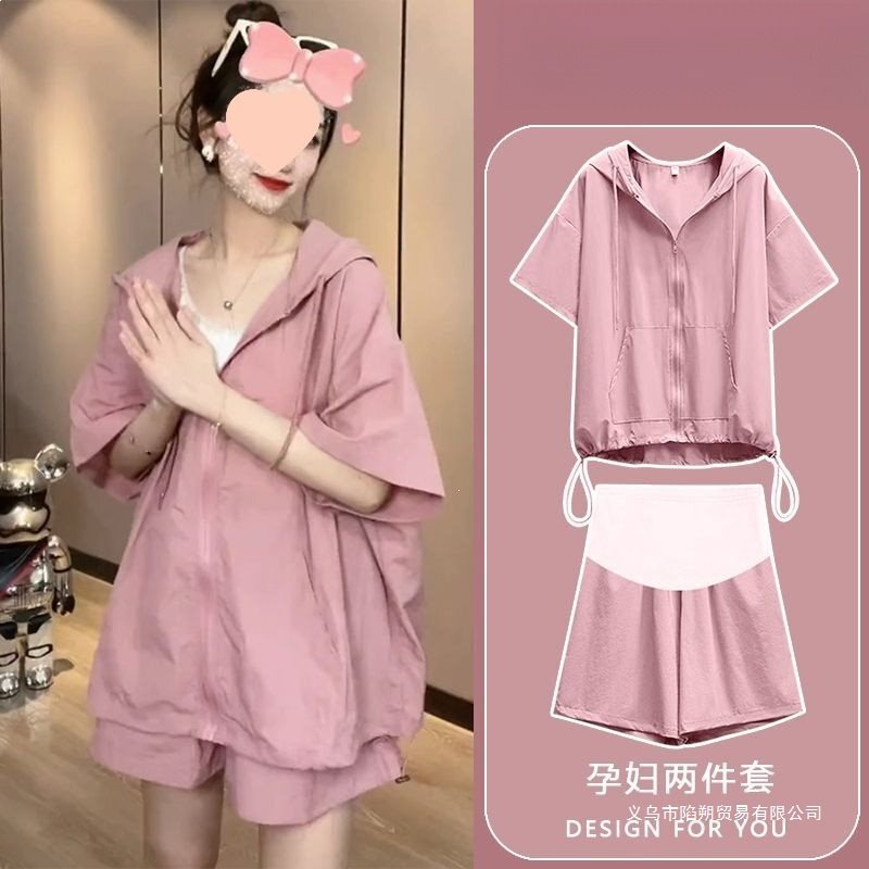 Maternity Outfit Stylish Trendy Summer Hot Mom Pink Casual Sportswear 2026 New Short-Sleeve Shorts Two-Piece Set