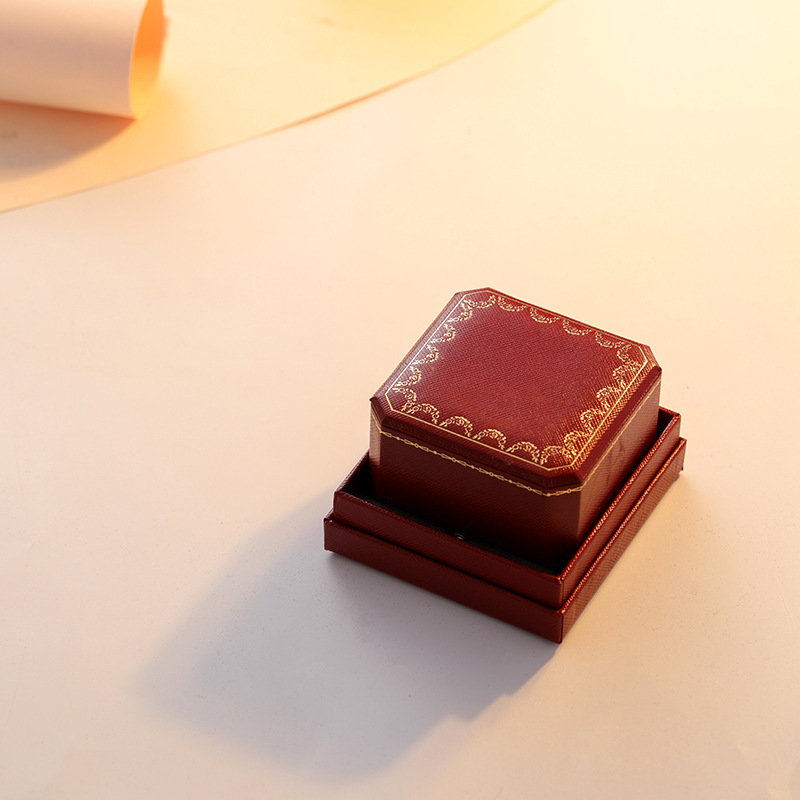 Fuente de fábrica ins caja de joyería de terciopelo caja de anillo pendientes caja de collar caja de brazalete caja de joyería caja de embalaje al por mayor