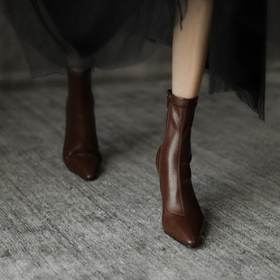Internet Celebrity Slim Boots Pointed Toe High Heel Boots Short Boots Women's 2025 Autumn and Winter Single Boots Ins Sexy Thick Heel Elastic Boots