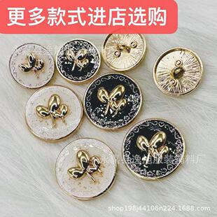 �ߙn���ټ~��С���L�������w���İ�ɫ�ەr�г���ë�����׽𲭵��z