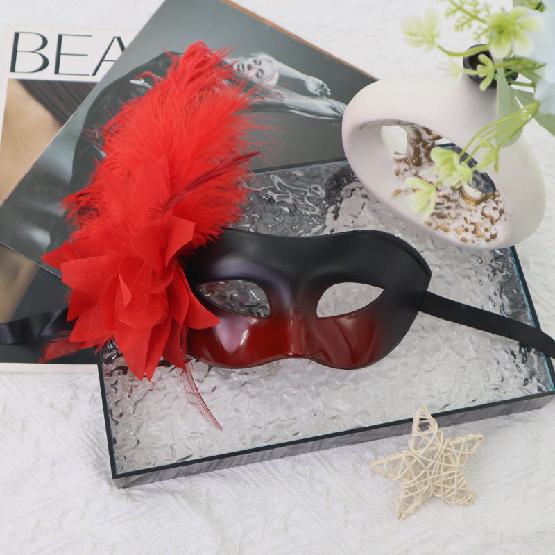Halloween Hot New Side Flower Gradient Half Face Pluma máscara de baile vestido espectáculo accesorios sexy