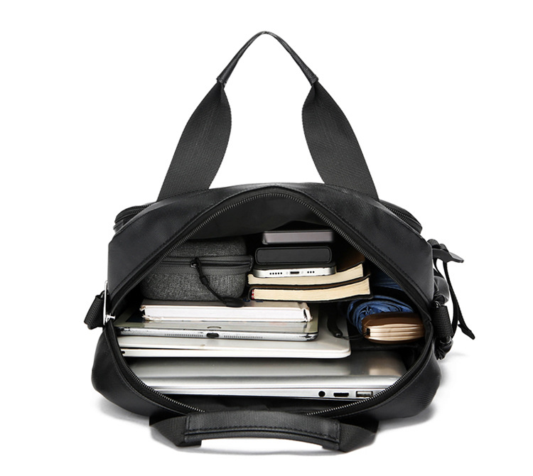The new 2024 high-end briefcase, large-capacity casual sports single-shoulder bag, simple men's style, water-resistant crossbody undefined