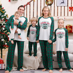 天銘の服の新型クリスマスの親子のパジャマのセットのプリントの家庭服のアマゾンの欧米のクリスマスの長袖