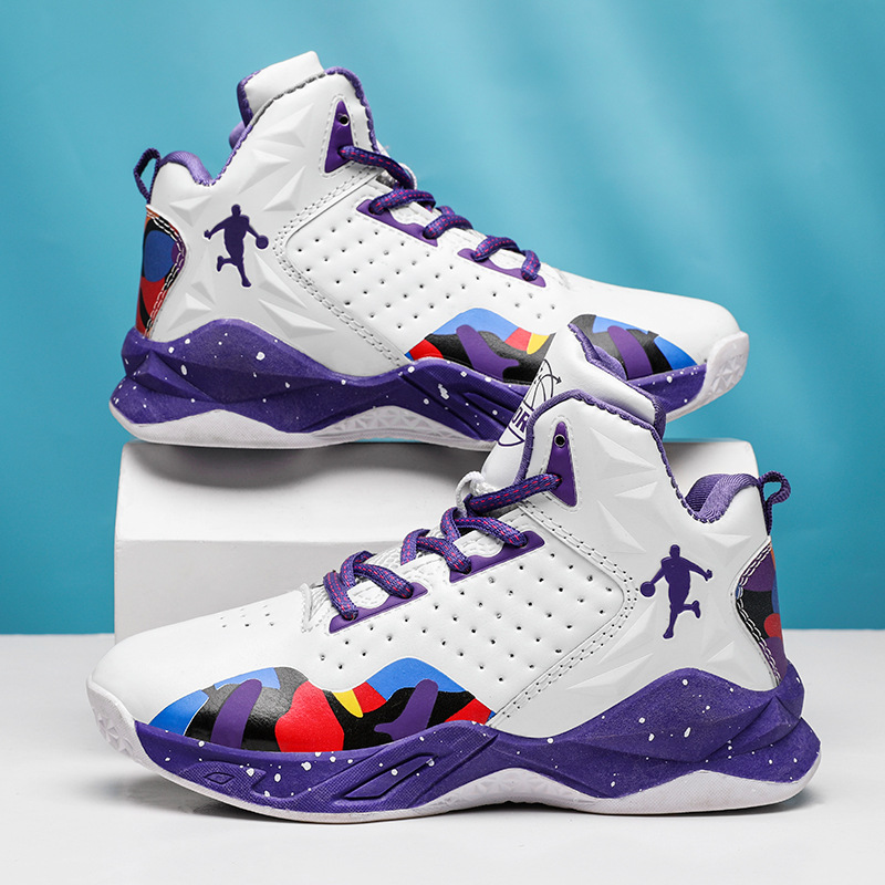Basketball Shoes Image 4