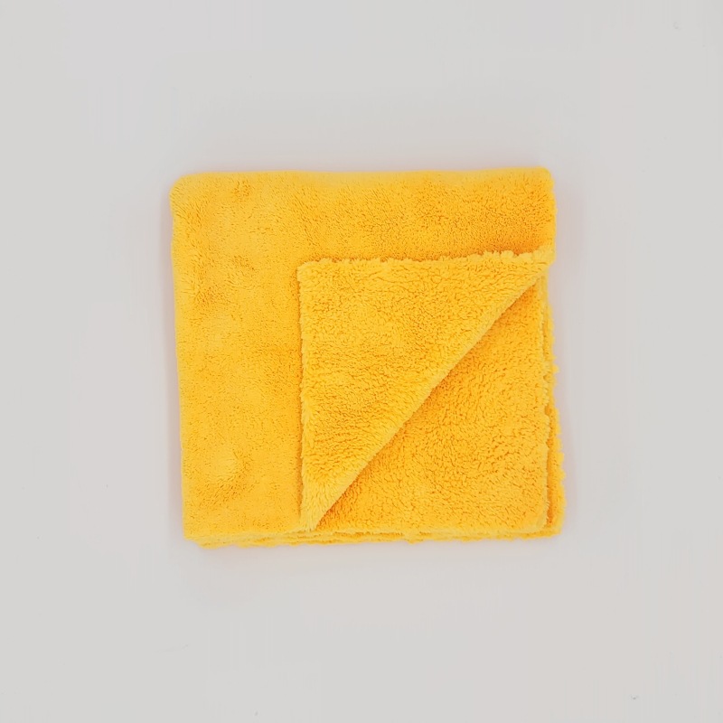 주황색