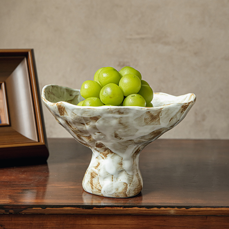 Plato de pie alto de forma especial Wabi-Jifeng Plato de frutas de cerámica gruesa