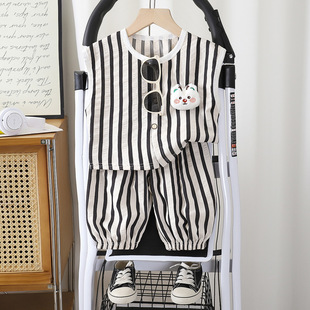 �ļ��¿���Ůͯ�ɼ������e�o�䱳�Ķ�ѝ�ɐۗl�yŮͯ�ļ����b