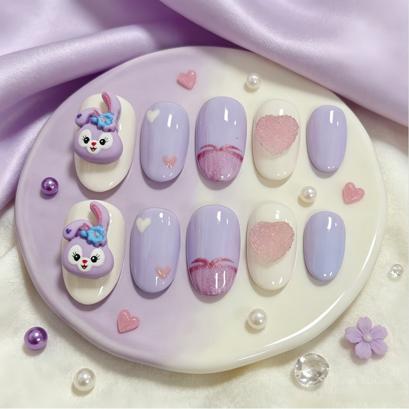 Cute cartoon short oval nail tips, versatile short style, hand-painted with heart designs, and detachable